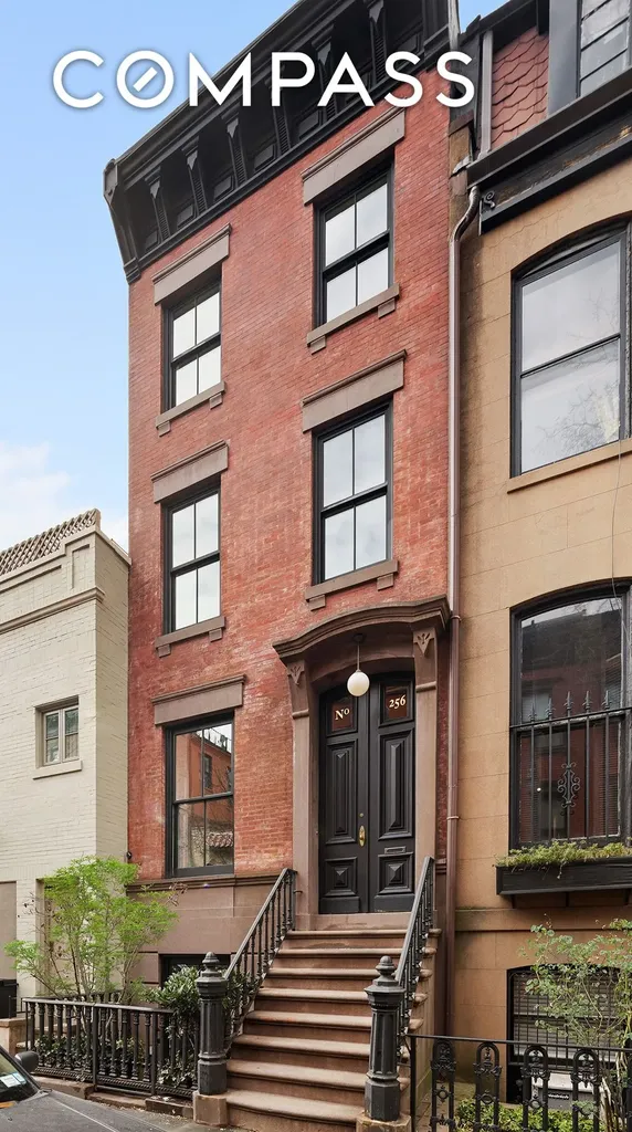 256 W 4th Street New York City NY 10014
