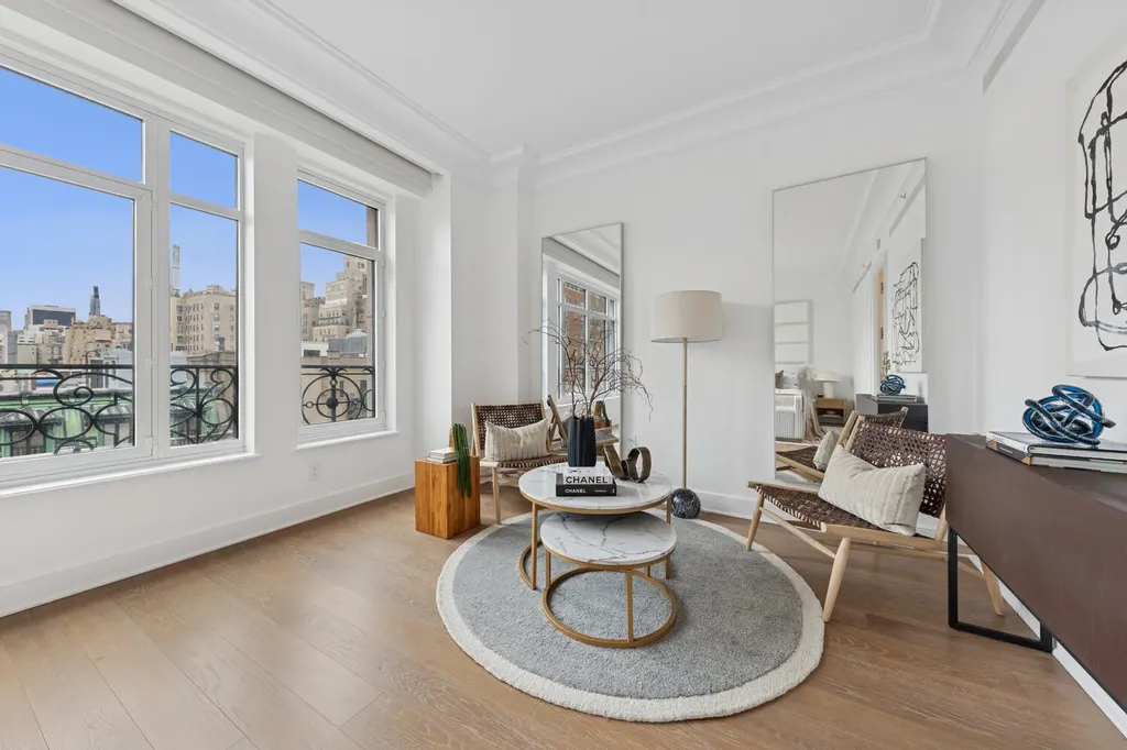27 E 79th Street New York City NY 10075