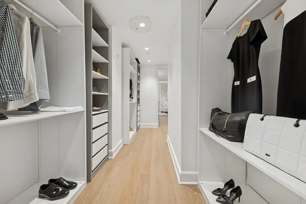 27 E 79th Street New York City NY 10075