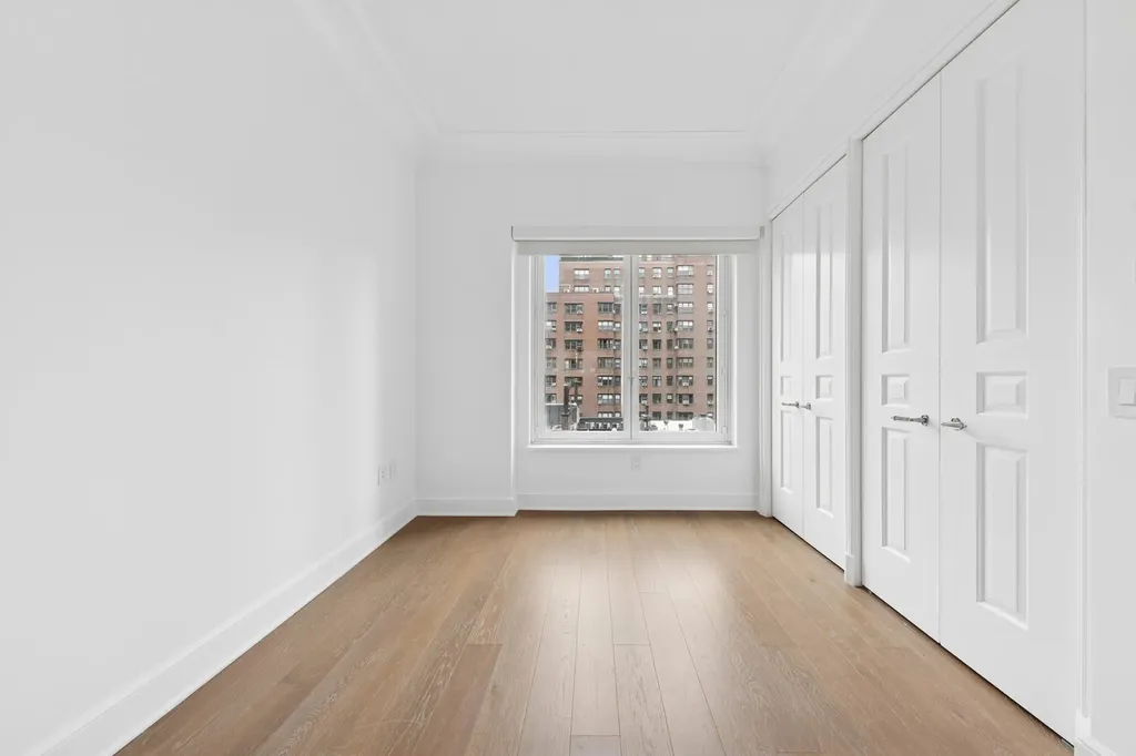 27 E 79th Street New York City NY 10075