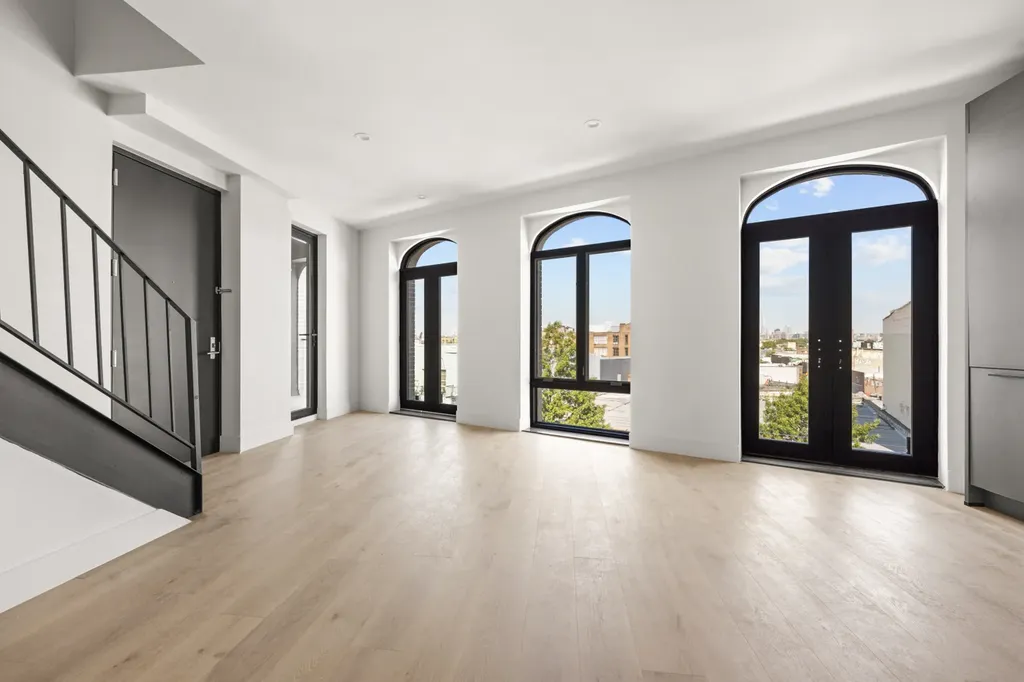 1048 Flushing Avenue New York City NY 11237