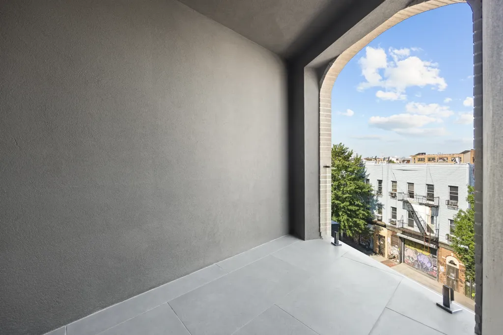 1048 Flushing Avenue New York City NY 11237