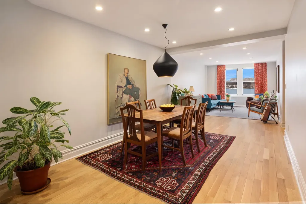 156-08 Riverside Drive W New York City NY 10032