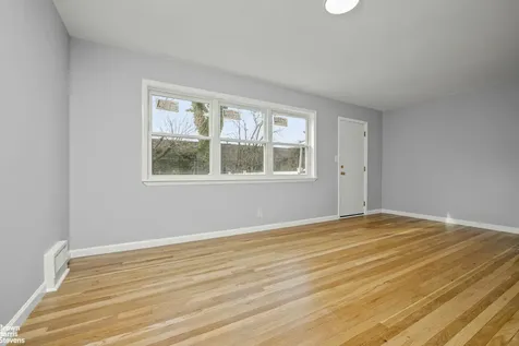 12-10 151st Place New York City NY 11357