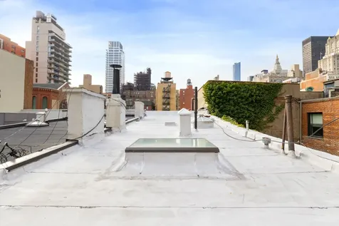 131 E 29th Street New York City NY 10016
