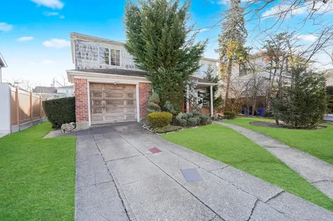 333 Mayfair Drive N New York City NY 11234