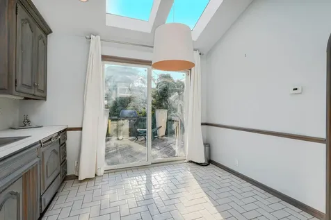 333 Mayfair Drive N New York City NY 11234