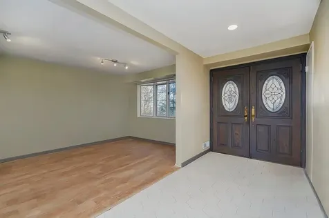 333 Mayfair Drive N New York City NY 11234