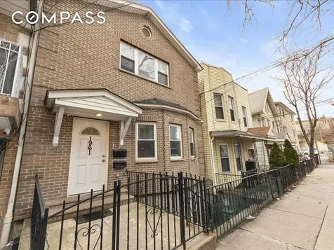 1961 Wallace Avenue New York City NY 10462