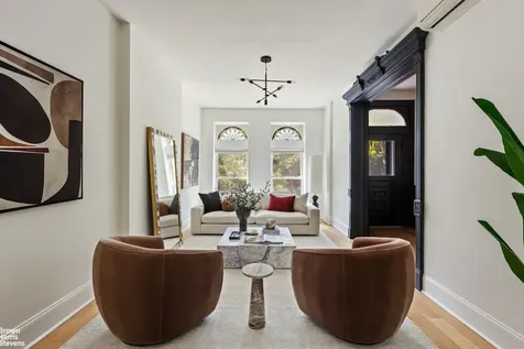 271 Decatur Street New York City NY 11233