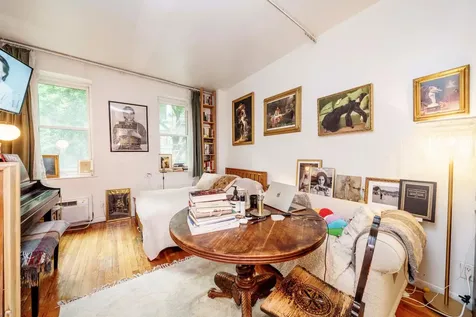 223 E 78th Street New York City NY 10075