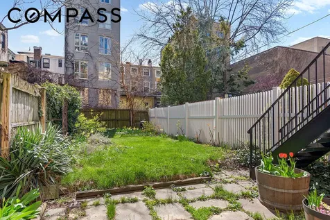 544 Pacific Street New York City NY 11217