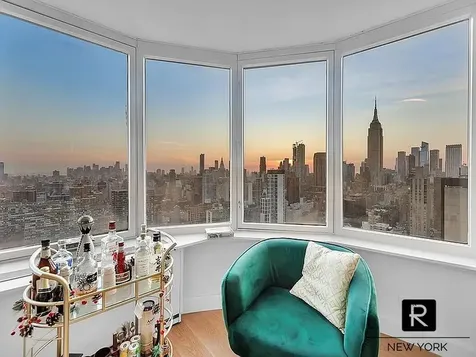 330 E 38th Street New York City NY 10016