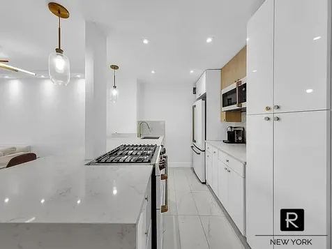 330 E 38th Street New York City NY 10016