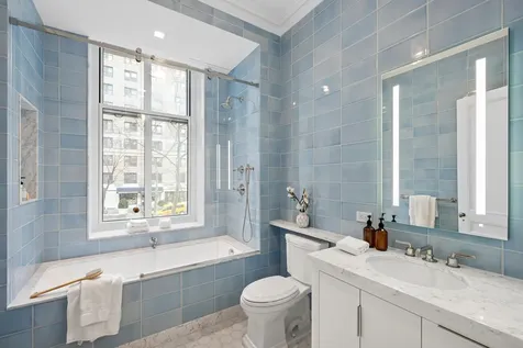 390 W End Avenue New York City NY 10024