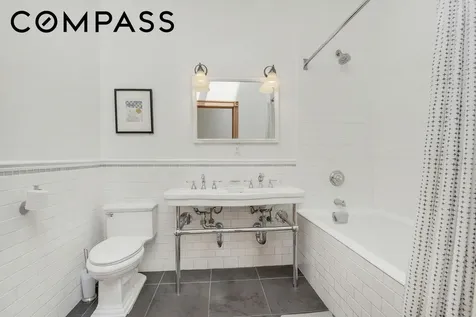 347 W 121st Street New York City NY 10027