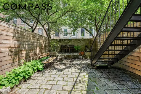 347 W 121st Street New York City NY 10027