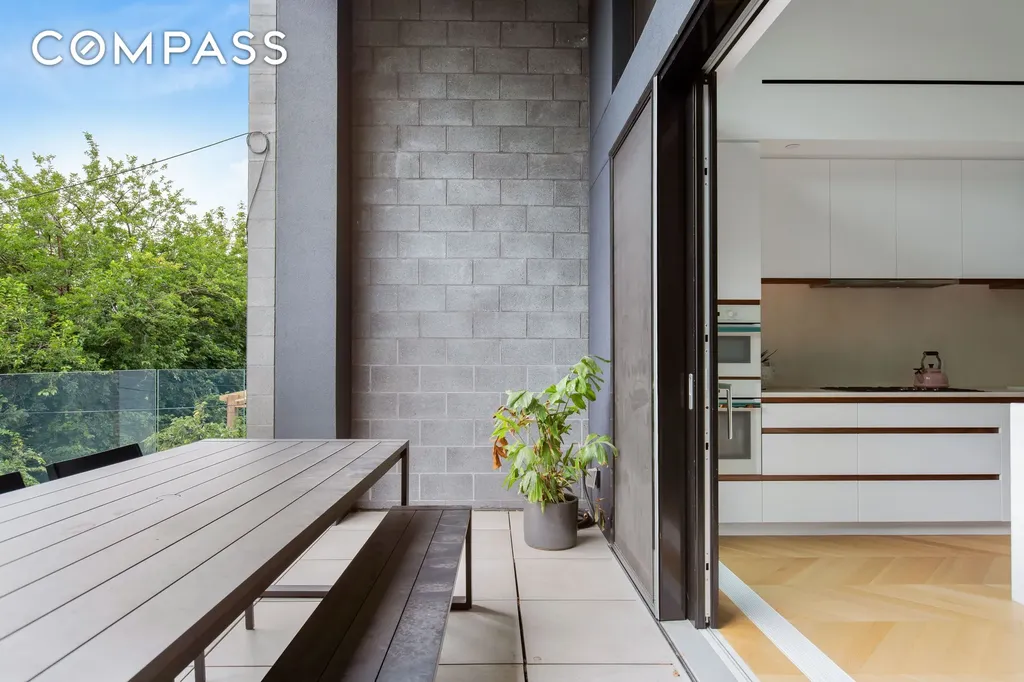 42 Sharon Street New York City NY 11211