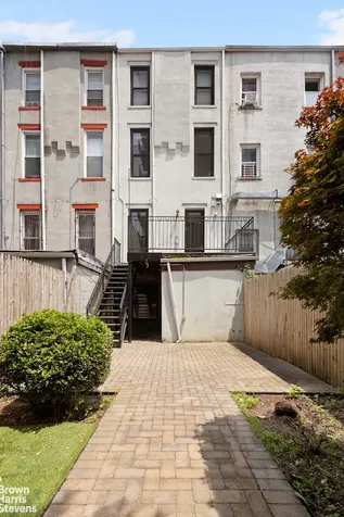 18 Arlington Place New York City NY 11216