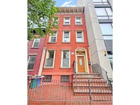 625 Franklin Avenue New York City NY 11238