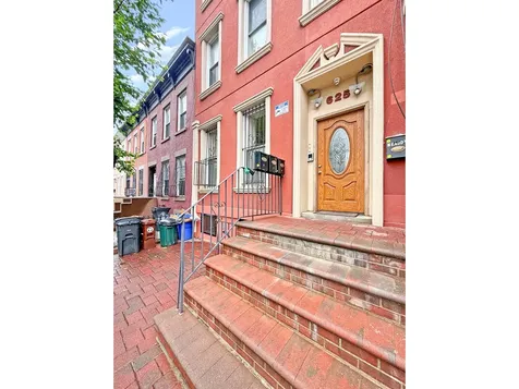 625 Franklin Avenue New York City NY 11238