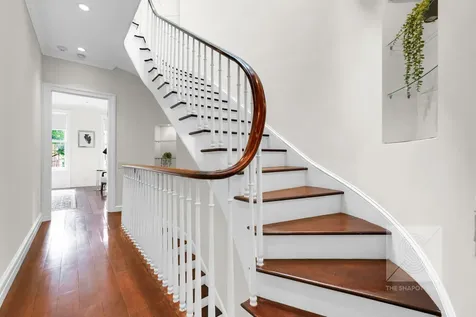 226 E 79th Street New York City NY 10075