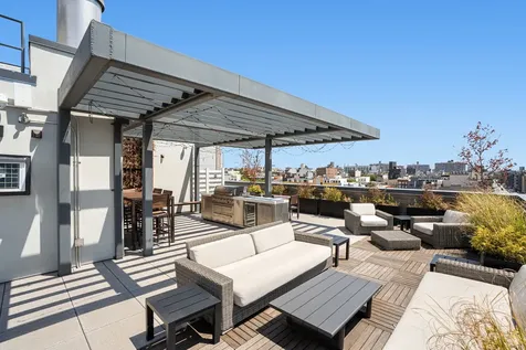 526 Union Avenue New York City NY 11211