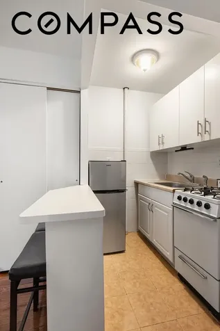 445 W 36th Street New York City NY 10018