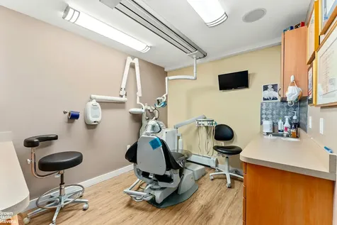 131 E 38th Street New York City NY 10016