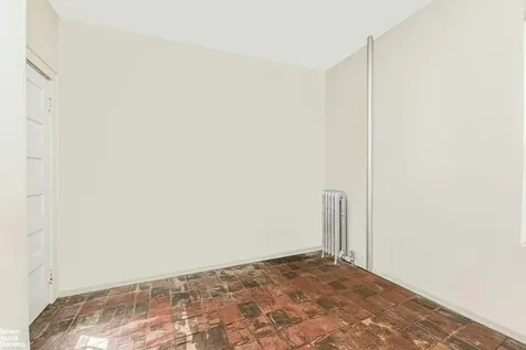 637 Saratoga Avenue New York City NY 11212