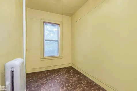 637 Saratoga Avenue New York City NY 11212