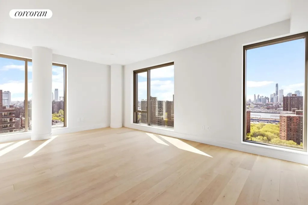 222 E Broadway New York City NY 10002