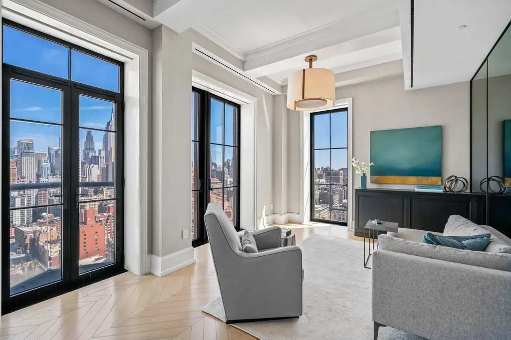 212 W 18th Street New York City NY 10011