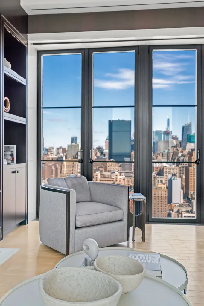 212 W 18th Street New York City NY 10011