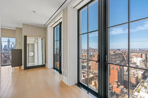 212 W 18th Street New York City NY 10011