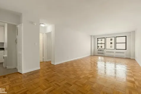 200 E 15th Street New York City NY 10003