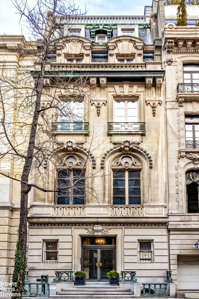 15 E 63rd Street New York City NY 10065