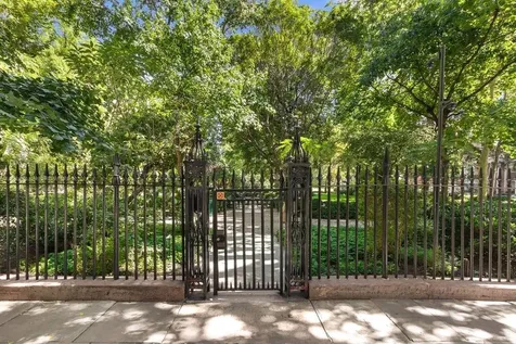 60 Gramercy Park N New York City NY 10010