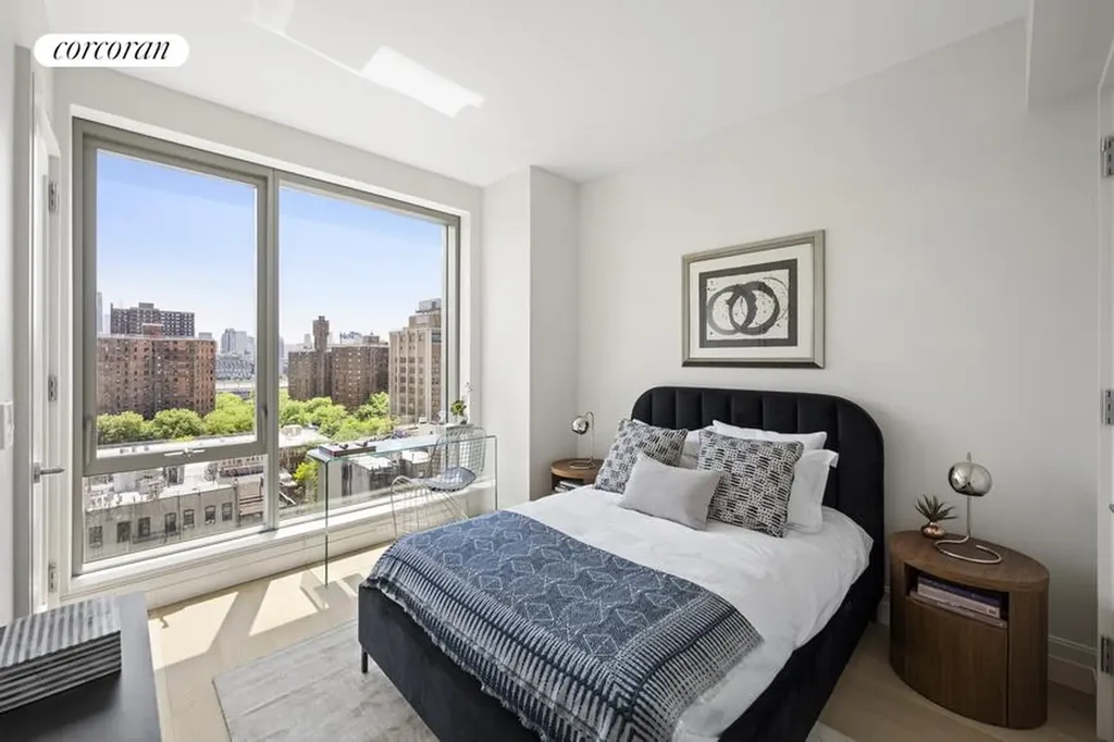 222 E Broadway New York City NY 10002