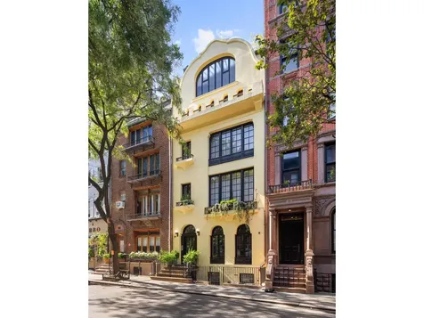 114 Waverly Place New York City NY 10011