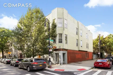 221 Nassau Avenue New York City NY 11222