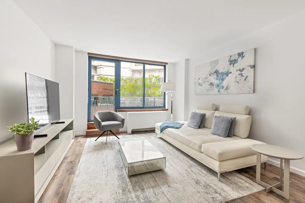21 S End Avenue New York City NY 10280
