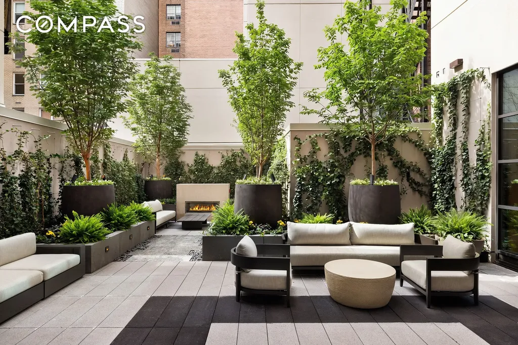 200 E 75th Street New York City NY 10021