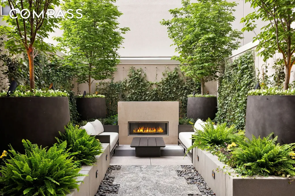 200 E 75th Street New York City NY 10021