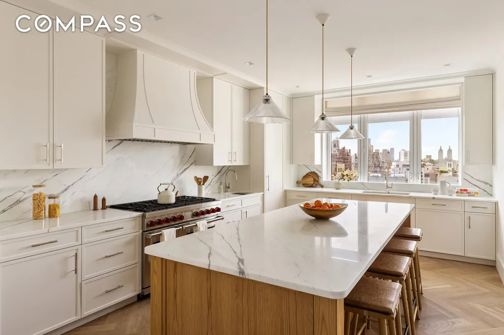 200 E 75th Street New York City NY 10021