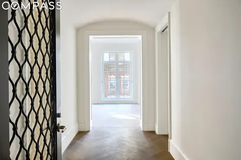 1045 Madison Avenue New York City NY 10075