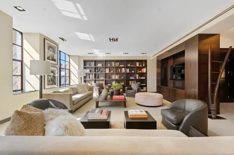 106 7th Avenue New York City NY 10011