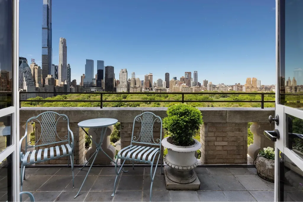 825 5th Avenue New York City NY 10065