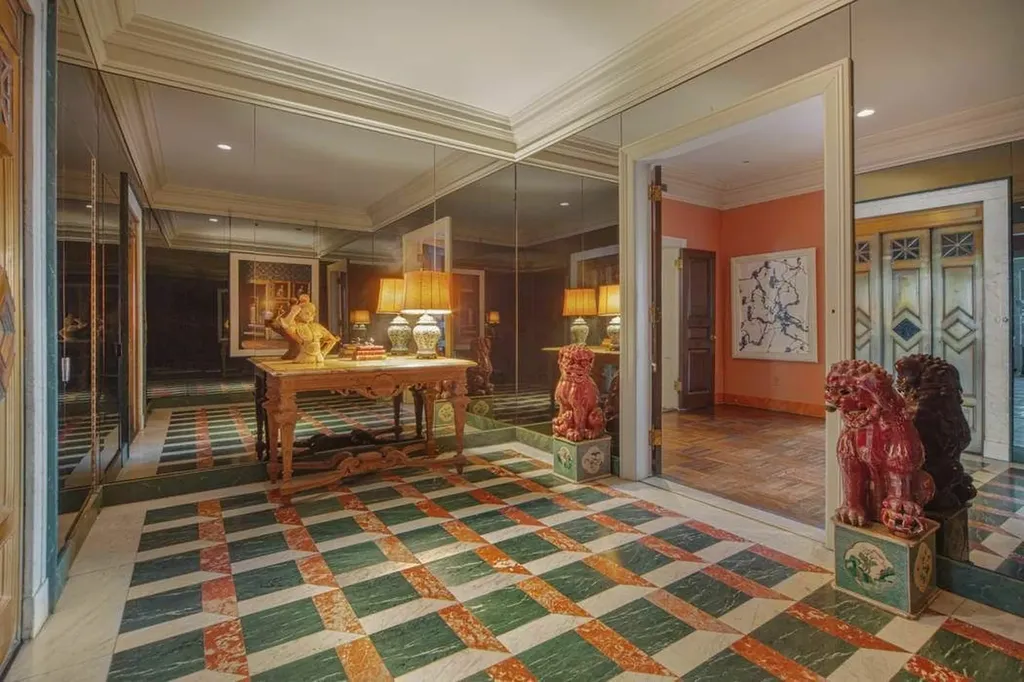 32 E 64th Street New York City NY 10065