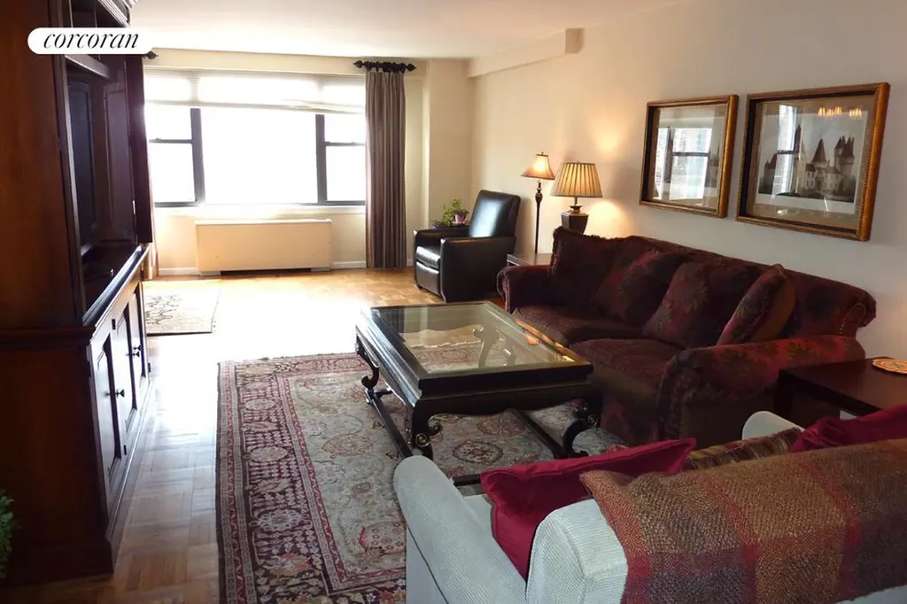 196 E 75th Street New York City NY 10021